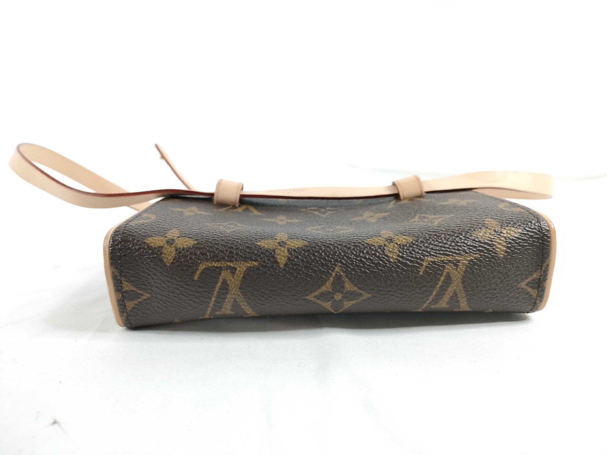 LOUIS VUITTON M51855 Monogram LV Monogram Pochette Florentine M51855 FL1019 Shoulder Bag