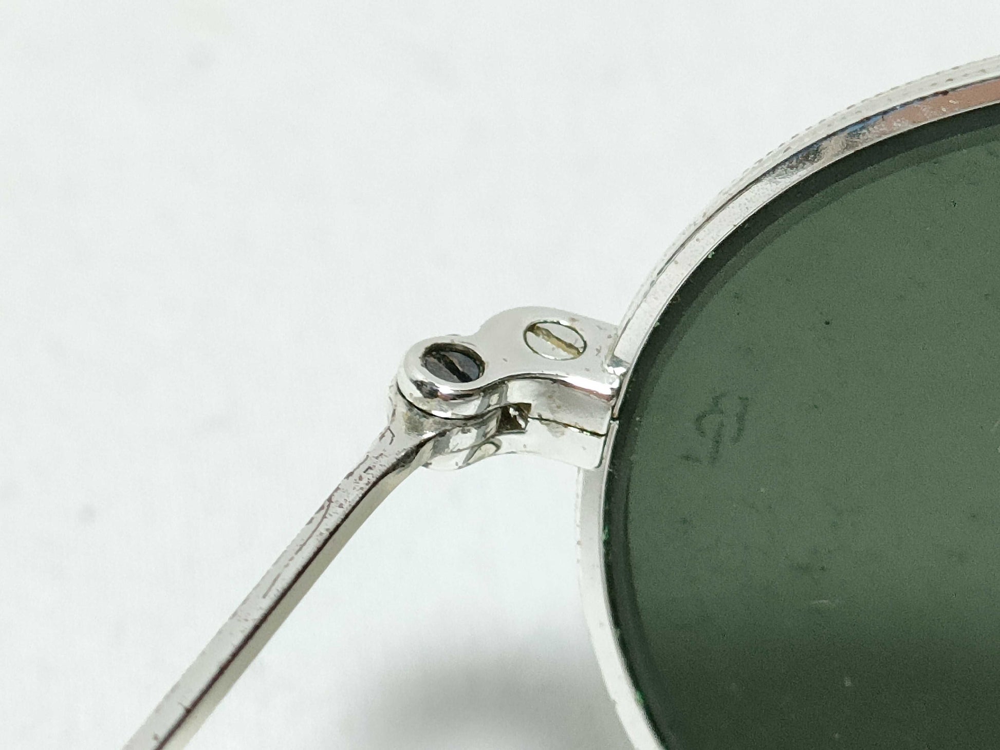  Ray-Ban Plastic and Metal Sunglasses W2263 NTBK Black and Silver