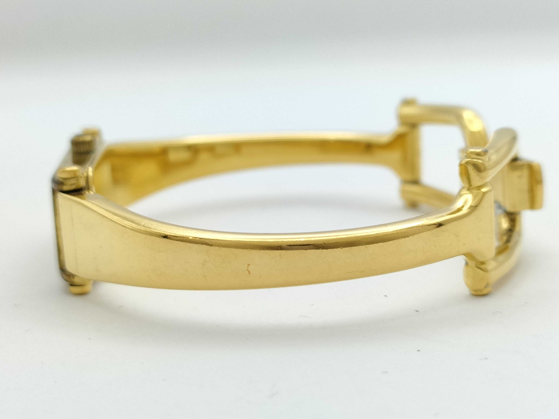GUCCI 1500L 0636046 Quartz Gold Dial Women's Watch 