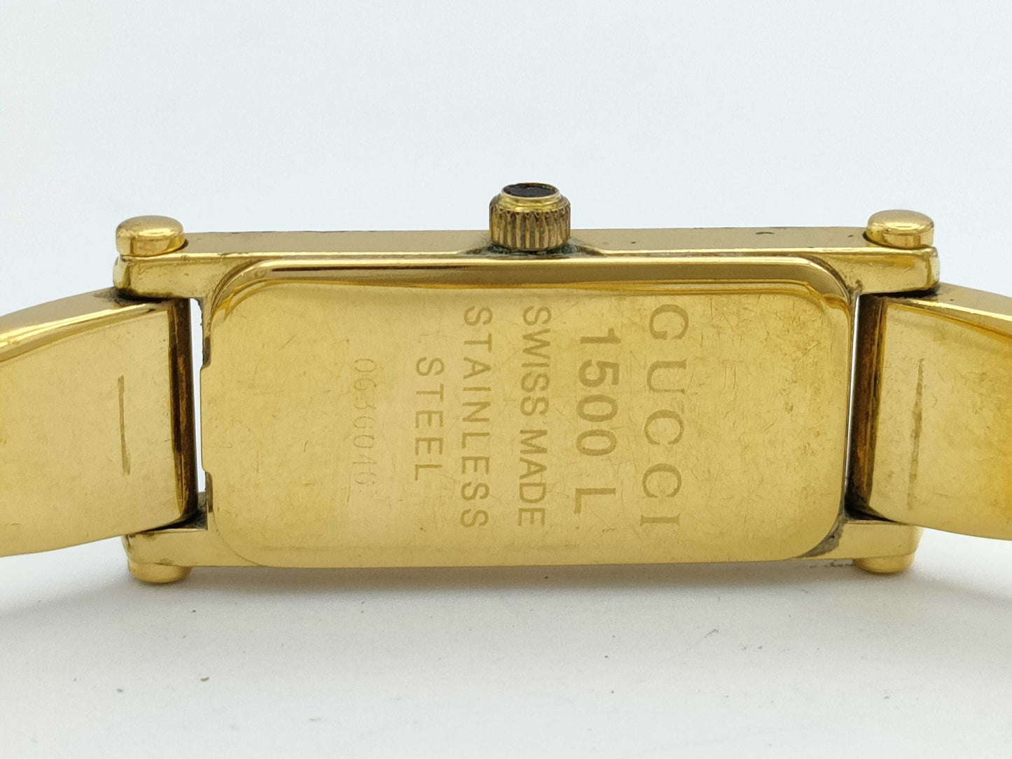 GUCCI 1500L 0636046 Quartz Gold Dial Women's Watch 