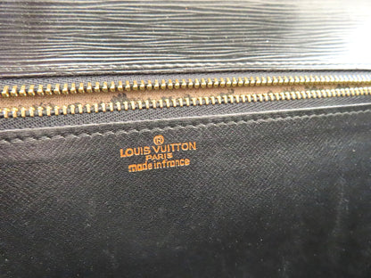 LOUIS VUITTON Epi Leather LV Epi Pochette Serie Dragonne M52612 MI884 Bag
