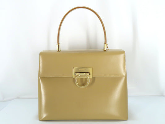 Salvatore Ferragamo Gancini Leather 2-Way Handbag AF-21 0290 Beige