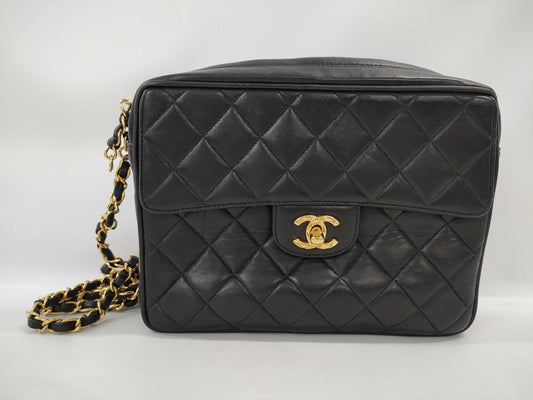 CHANEL Matelasse Lambskin Chain Shoulder Bag with Unclear Serial Number, Black