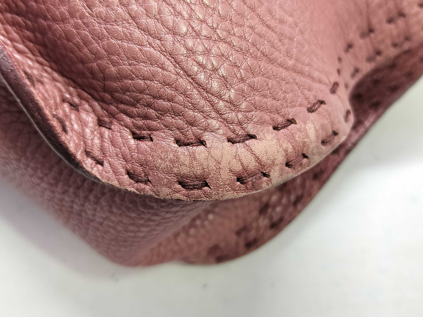 FENDI Selleria Leather One-Shoulder Bag Pink Shoulder Bag