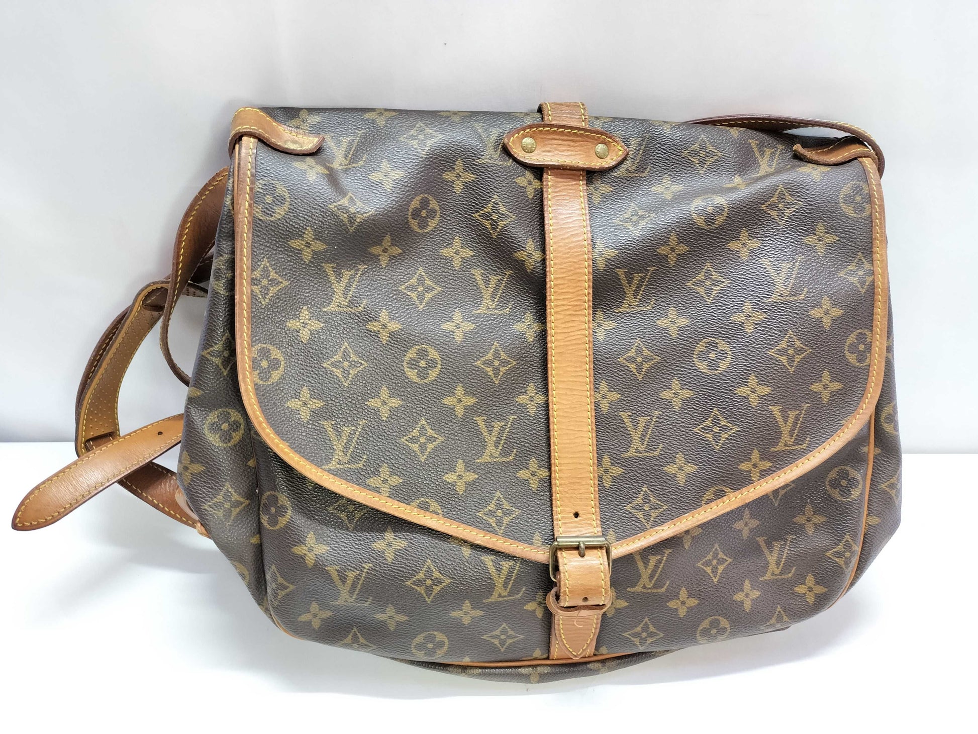 LOUIS VUITTON Monogram LV Monogram Saumur 35 M42254 8904VI Shoulder Bag