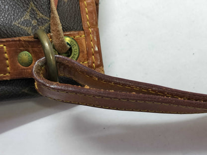 LOUIS VUITTON Monogram LV Monogram Petit Noe M42226 AR0940 Shoulder Bag