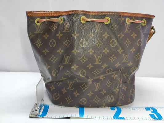 LOUIS VUITTON Monogram LV Monogram Petit Noe M42226 AR0940 Shoulder Bag