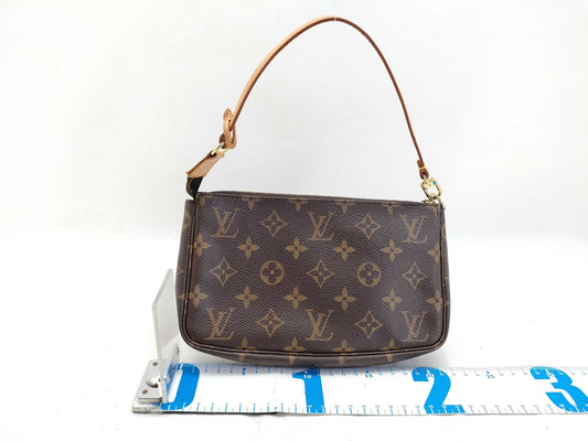 LOUIS VUITTON Monogram LV Monogram Pochette Accessoires M51980 VI0052 Pouch