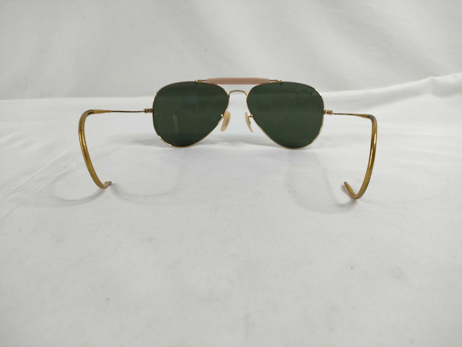  Ray-Ban Metal Sunglasses Gold x Black Sunglasses/Eyeglasses