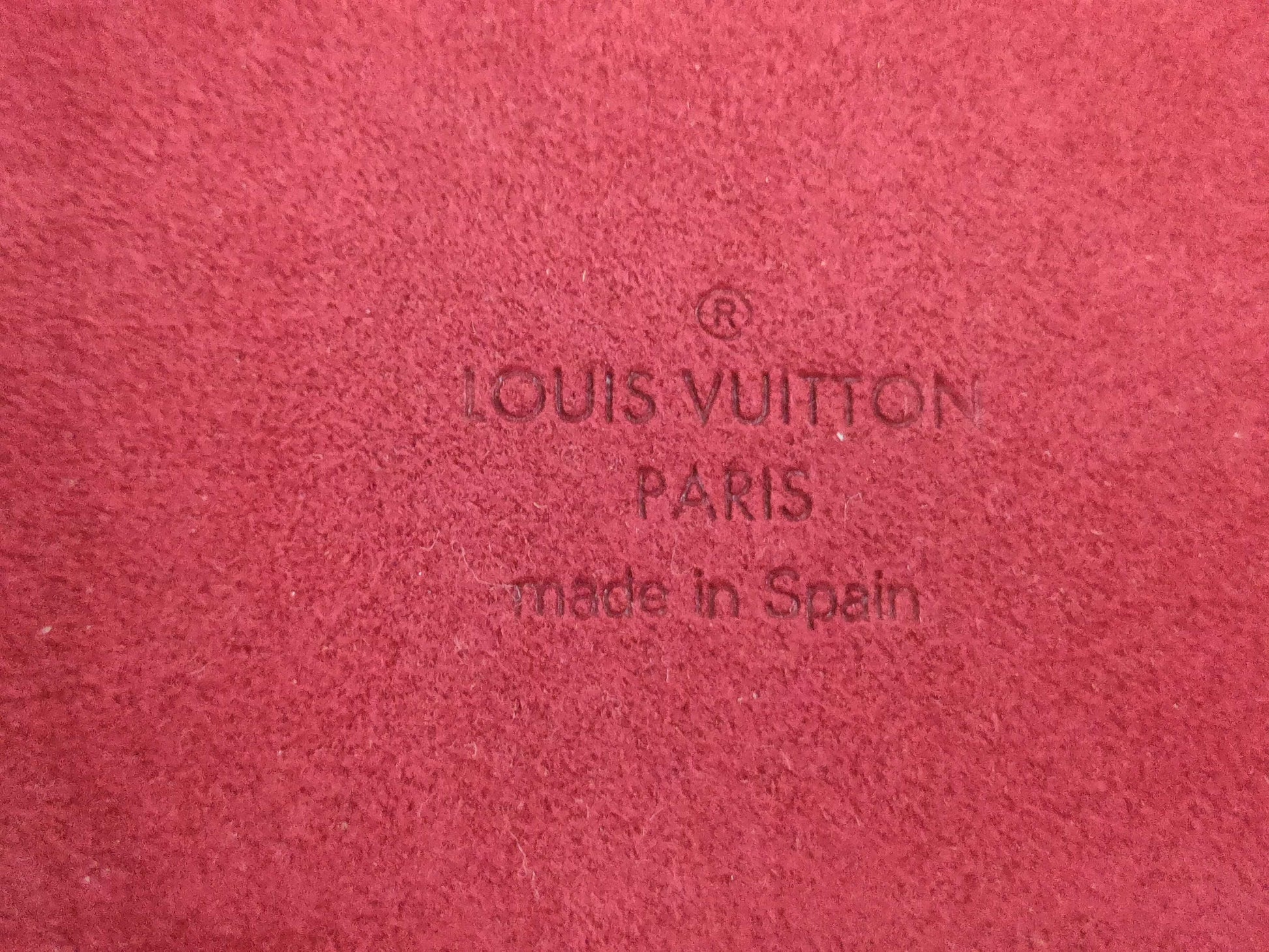 LOUIS VUITTON M80081 LV Monogram Bumper M80081 BC3291 Other Accessories