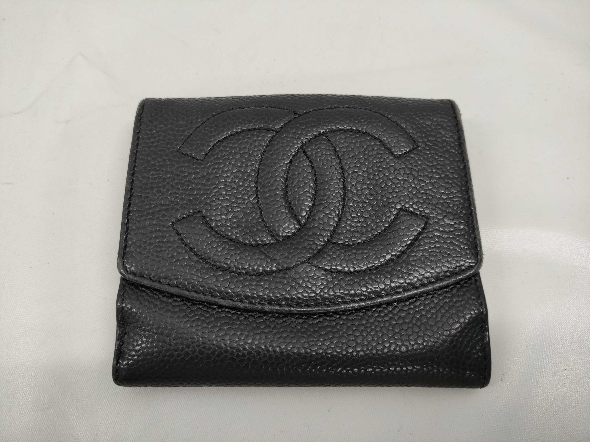 CHANEL Coco Mark Caviar Leather Bi-fold Wallet 4661566 Black Wallet