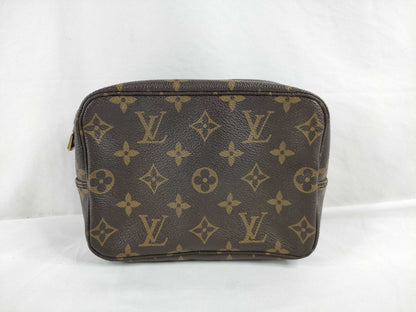 LOUIS VUITTON M47526 Monogram LV Monogram True Towel 18 M47526 864TH Pouch