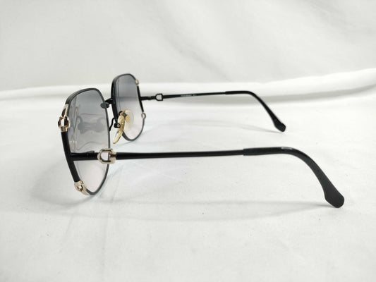  Yves Saint Laurent Metal and Plastic Sunglasses 31-8601 Black Sunglasses/Eyeglasses