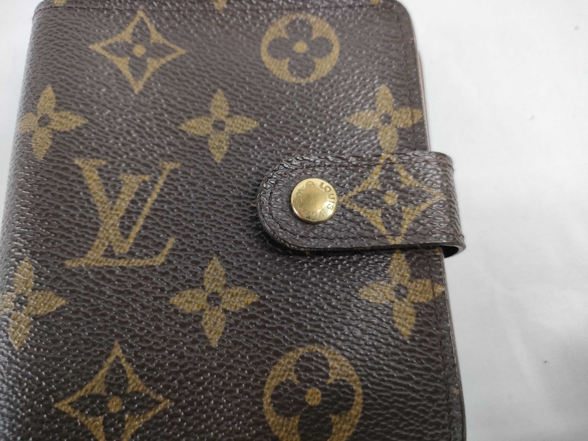 LOUIS VUITTON M61667 Monogram LV Monogram Compact Zip Wallet M61667 MI0092