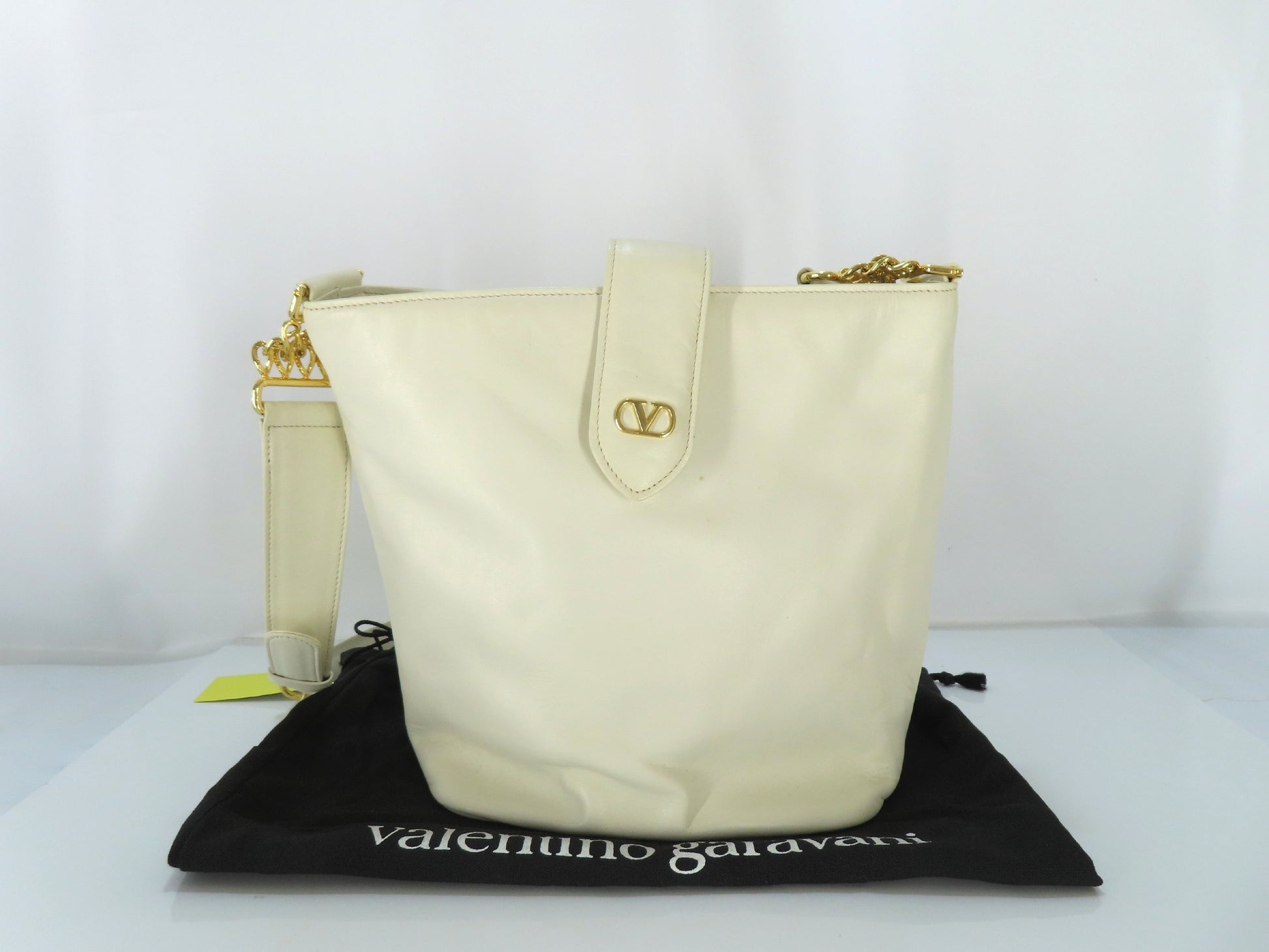VALENTINO Valentino Garavani Leather Shoulder Bag White Bag