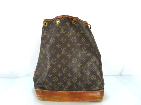LOUIS VUITTON Monogram LV Monogram Noe M42224 AR1914 Shoulder Bag