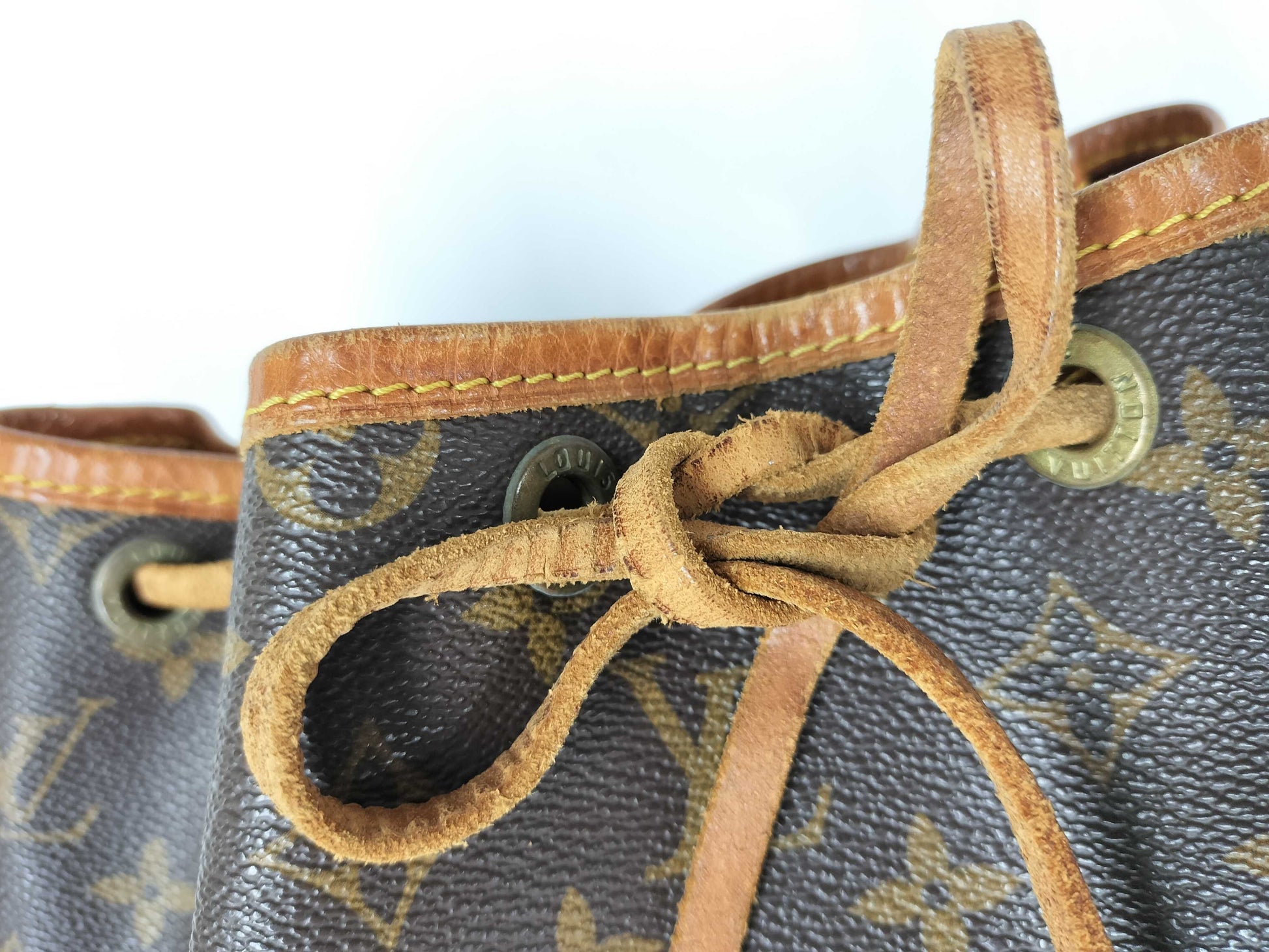 LOUIS VUITTON M42224 Monogram LV Monogram Noe M42224 A2 883 Shoulder Bag