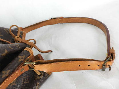 LOUIS VUITTON M42224 Monogram LV Monogram Noe M42224 A2 883 Shoulder Bag