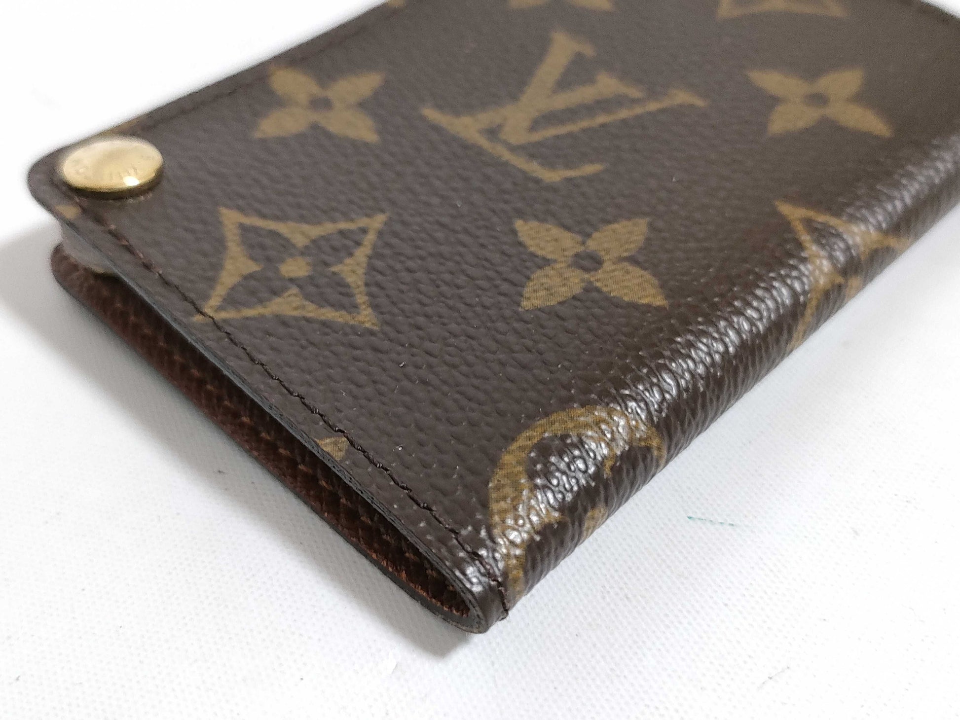 LOUIS VUITTON Monogram LV Monogram Porte Cardo Credit Push-On Wallet M60937 CT0025