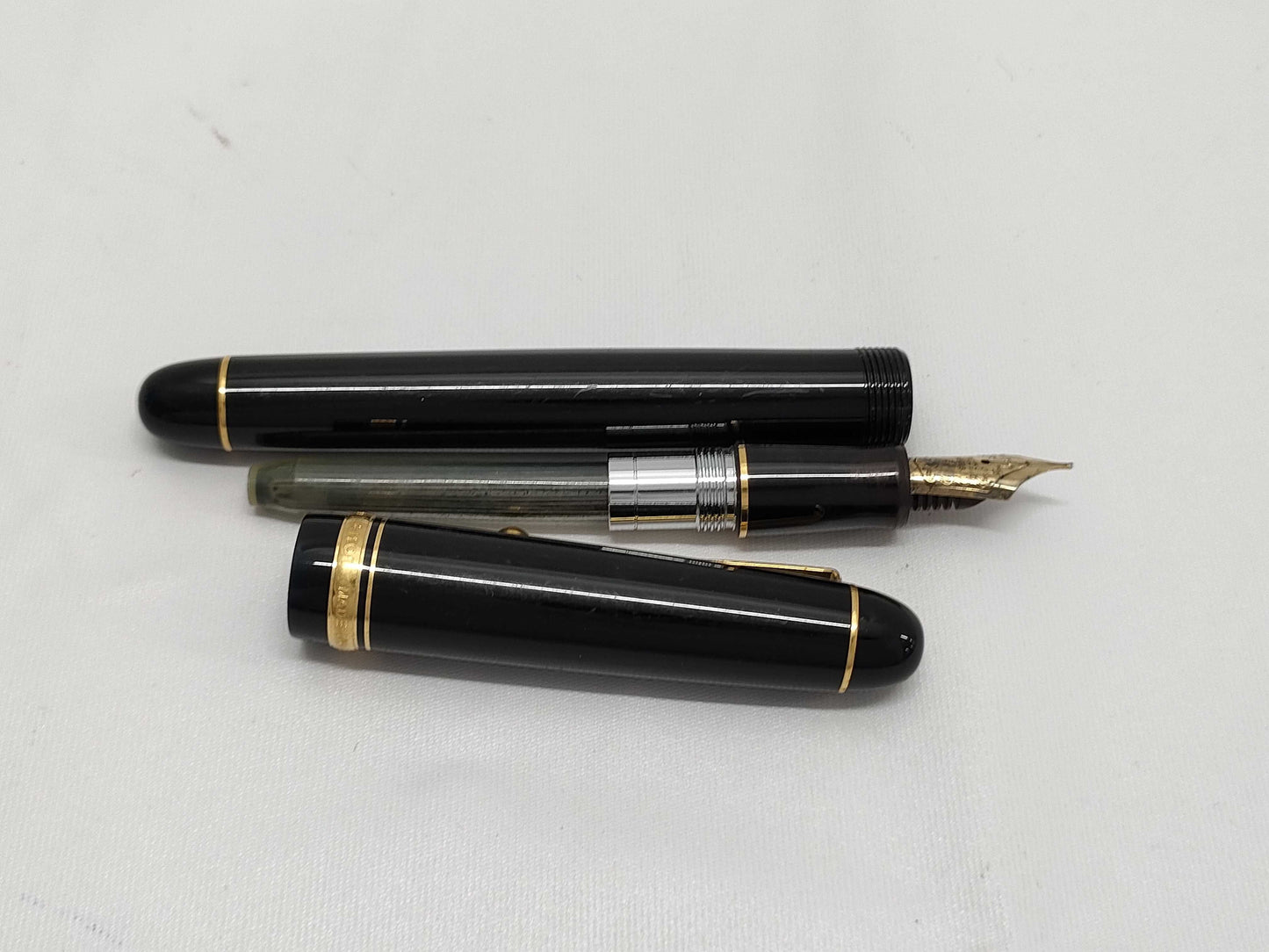 Pilot 14K Fountain Pen Pens & Fountain Pens