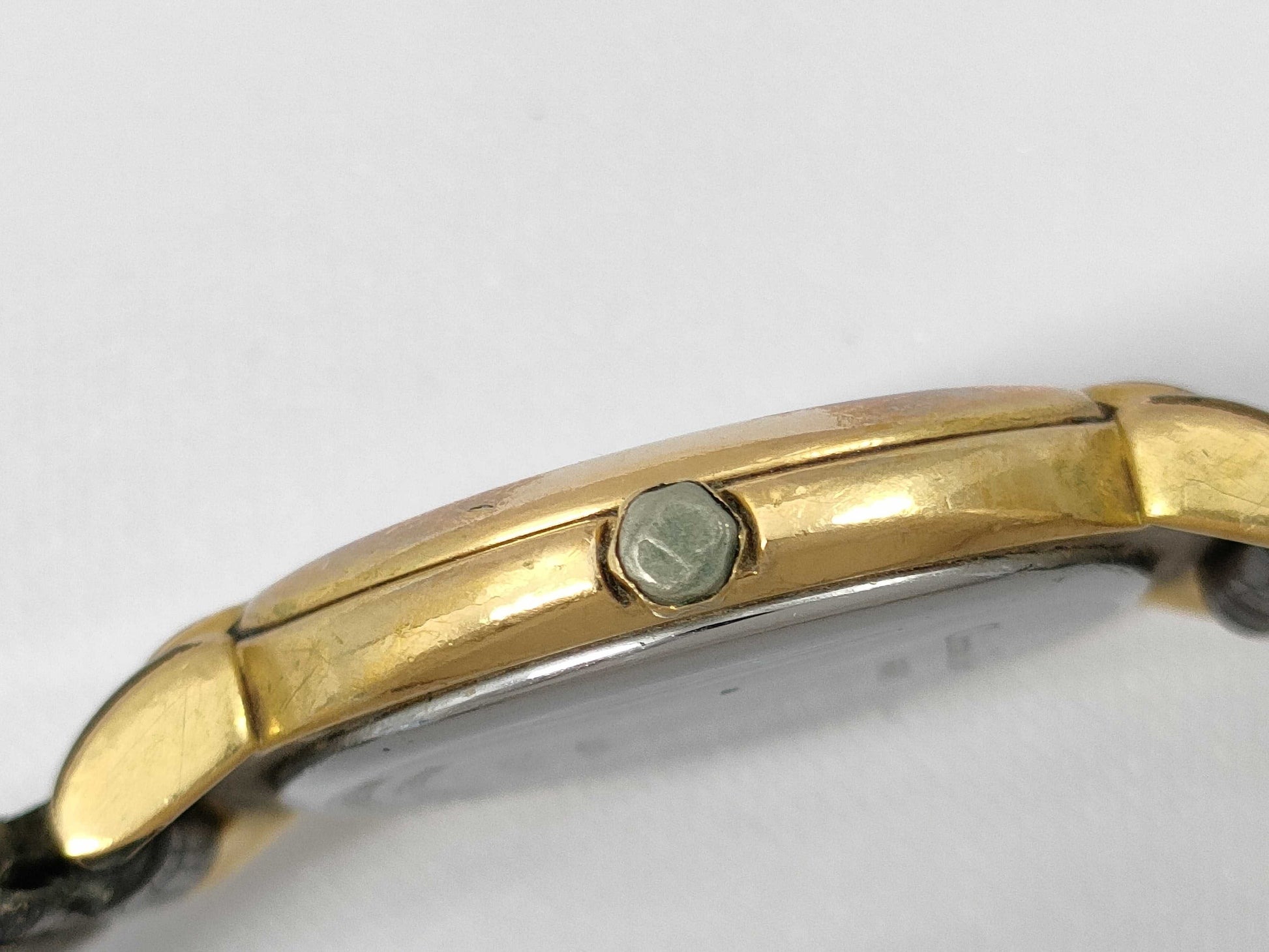Dior 48.124 325344 QZ Women's Watch, Not Working, No Operational Guarantee