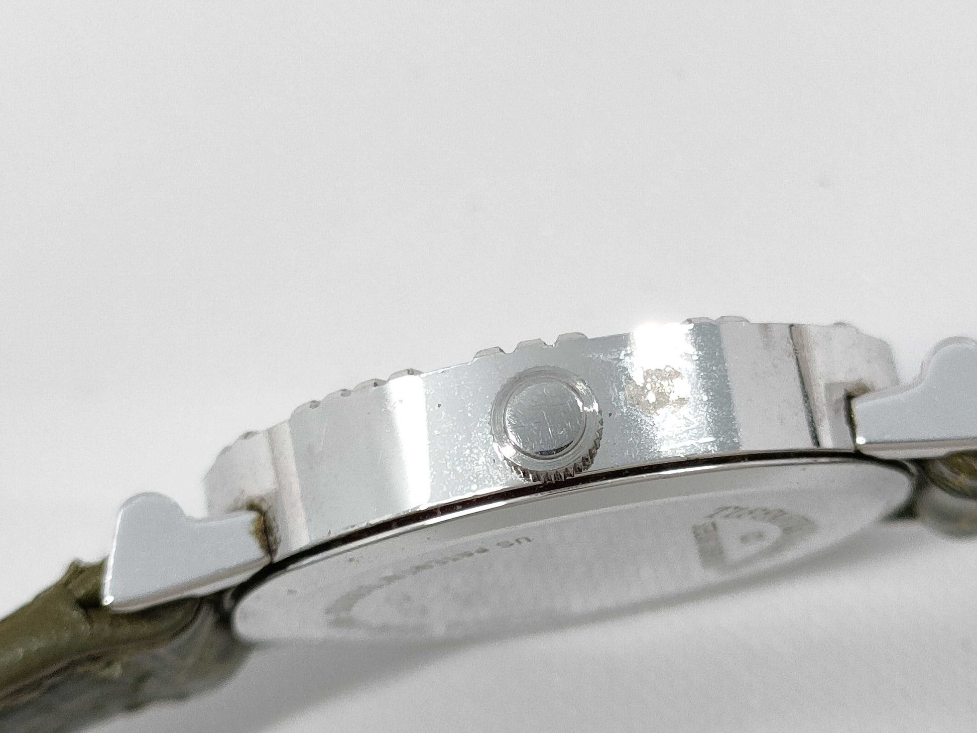 Tiffany & Co. Atlas L0640 21-472 QZ Women's Watch, Not Working, No Operational Guarantee