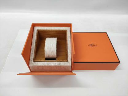 HERMES Locque L01.201 1043975 Women's Watch, Not Working, No Operational Guarantee