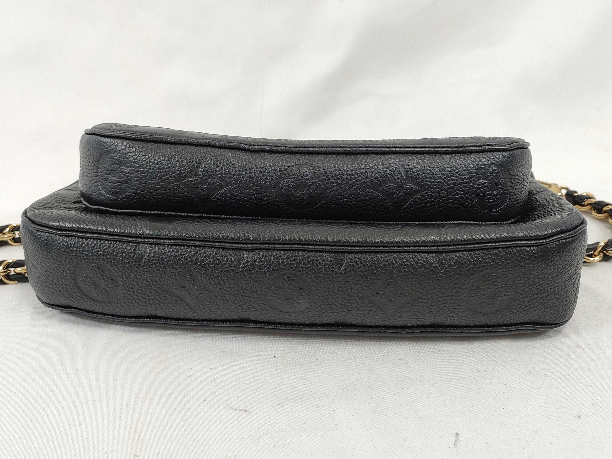 LOUIS VUITTON Monogram Empreinte Empreinte Multi-Pochette Accessoires M80399 Shoulder Bag