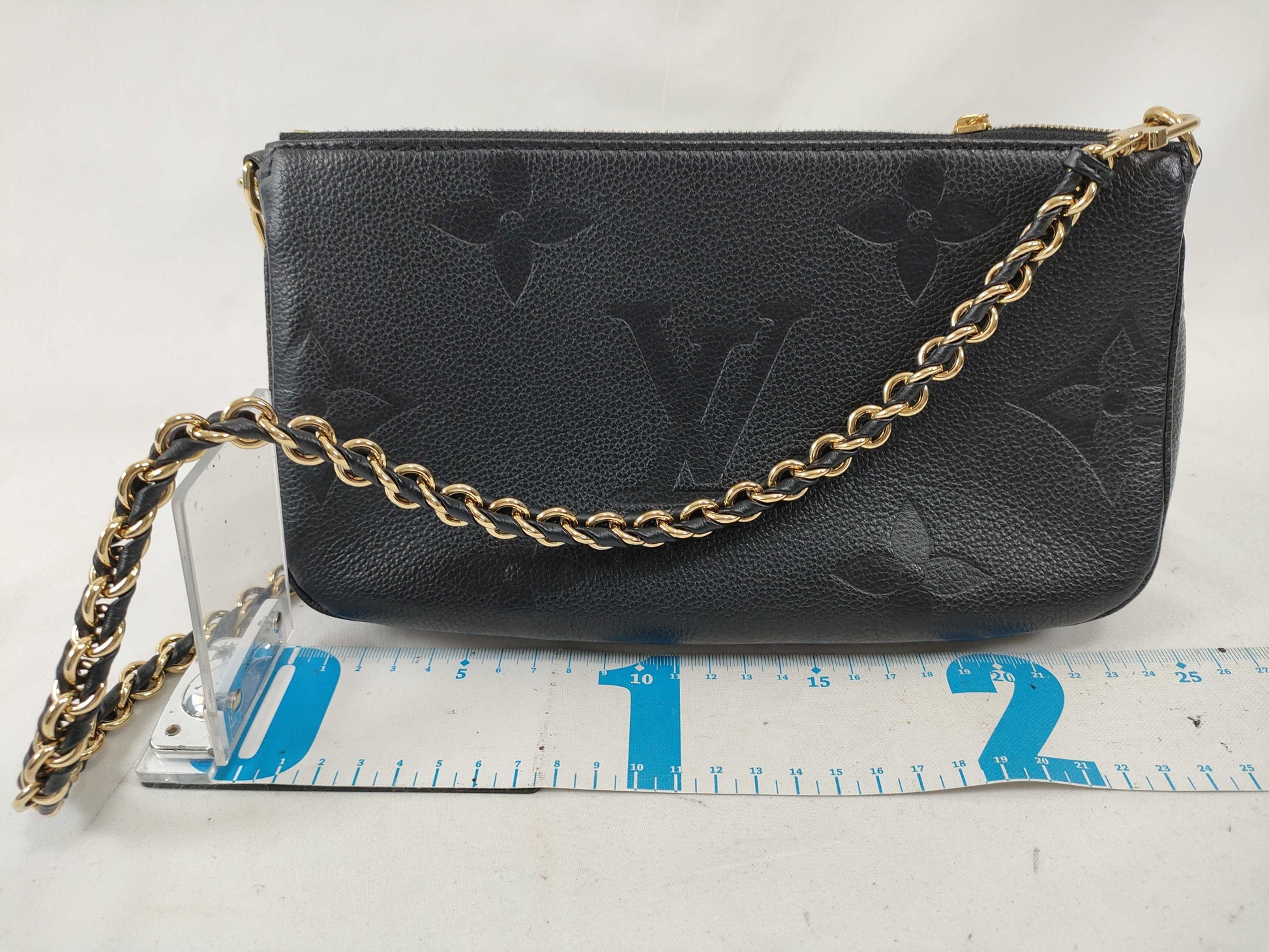 LOUIS VUITTON Monogram Empreinte Empreinte Multi-Pochette Accessoires M80399 Shoulder Bag