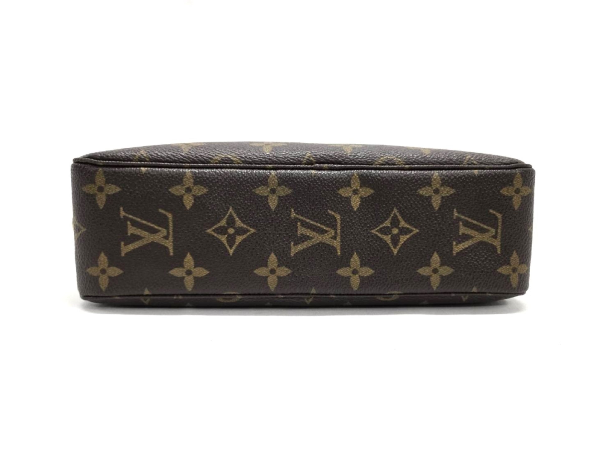 LOUIS VUITTON Monogram True Toilet 23 M47524 Pouch