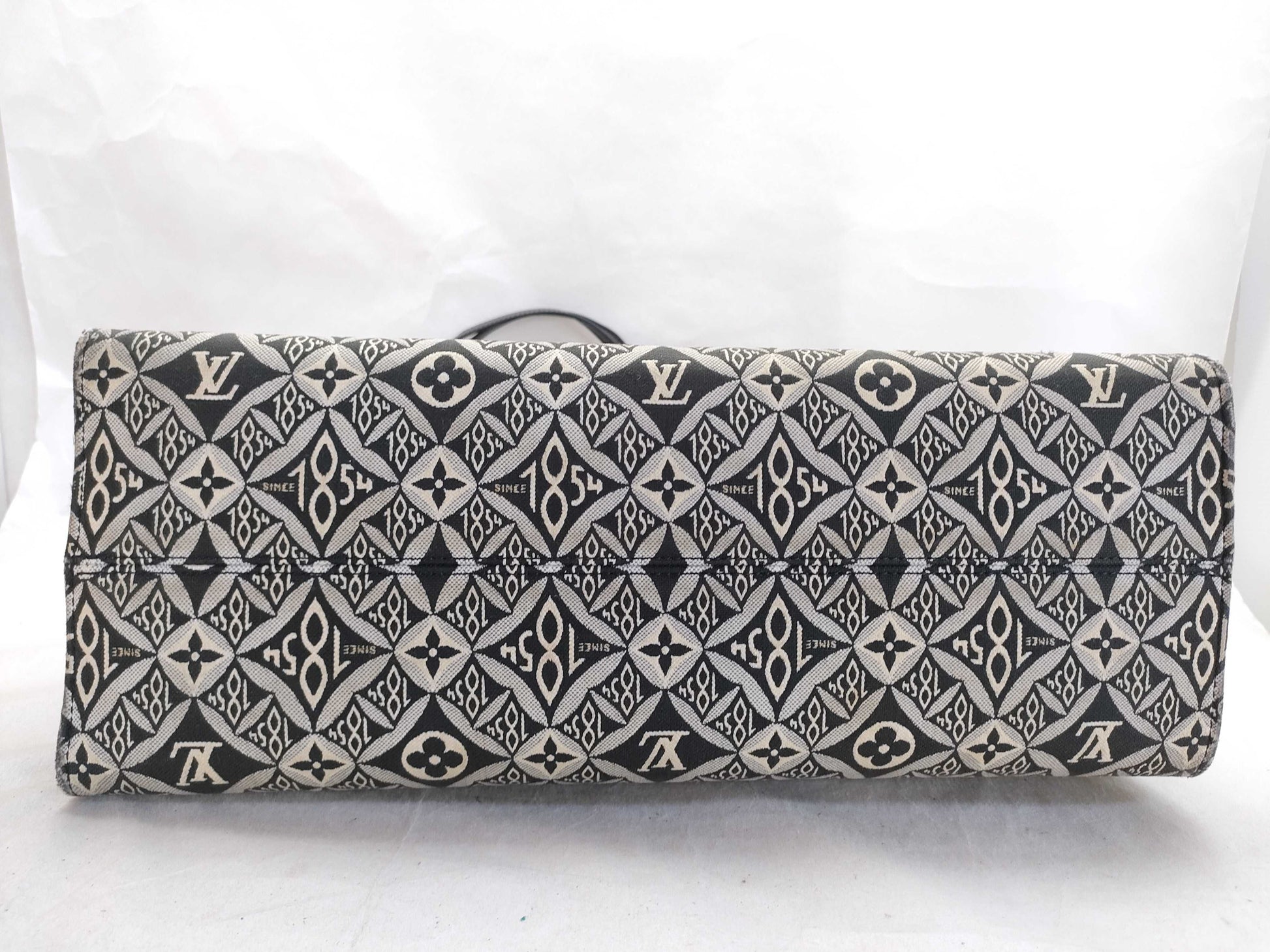 LOUIS VUITTON LV On the Go GM Monogram Jacquard Tote Bag