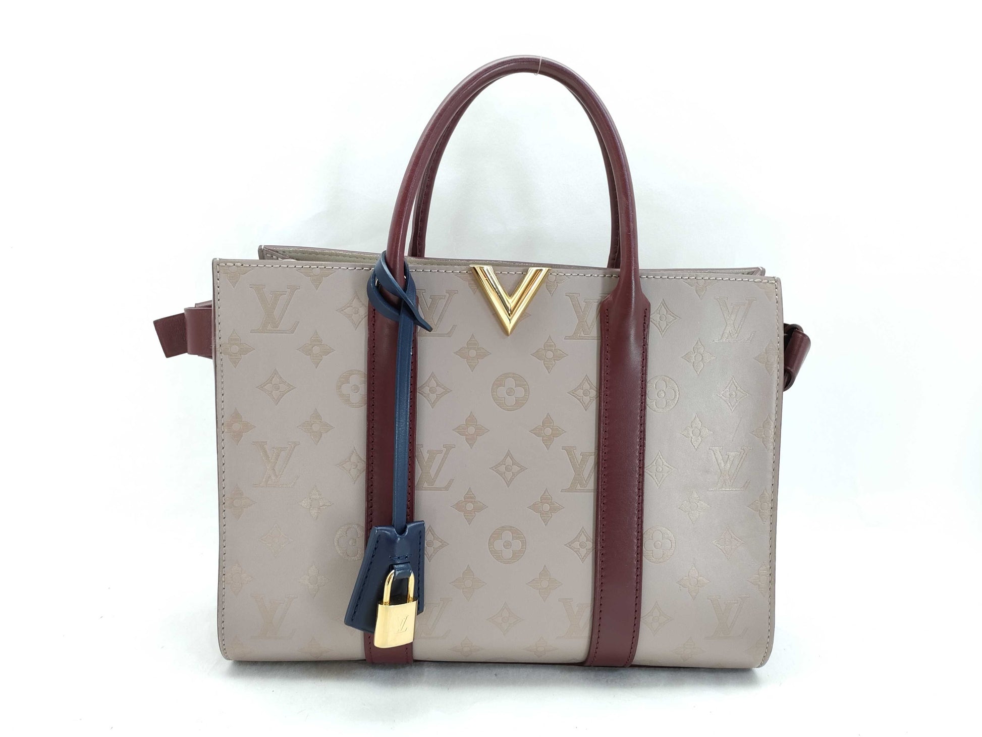 LOUIS VUITTON Very Tote MM RFID Tote Bag