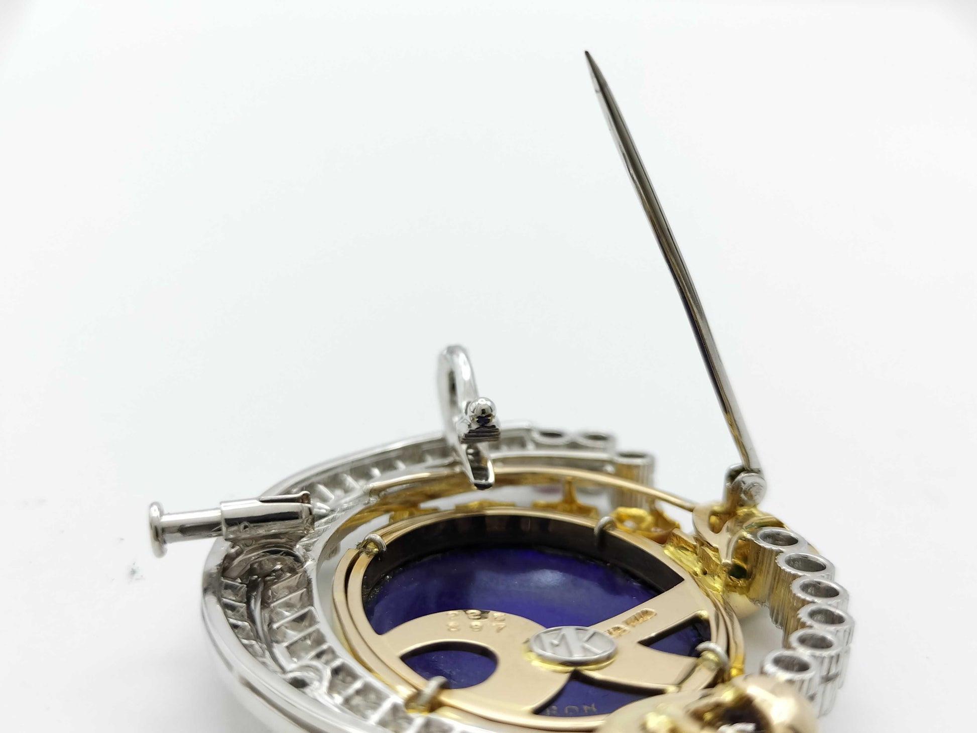 Mitsuo Kaji Enamel Brooch with Colored Stones and Diamonds, PT900/K18, 32.6g 