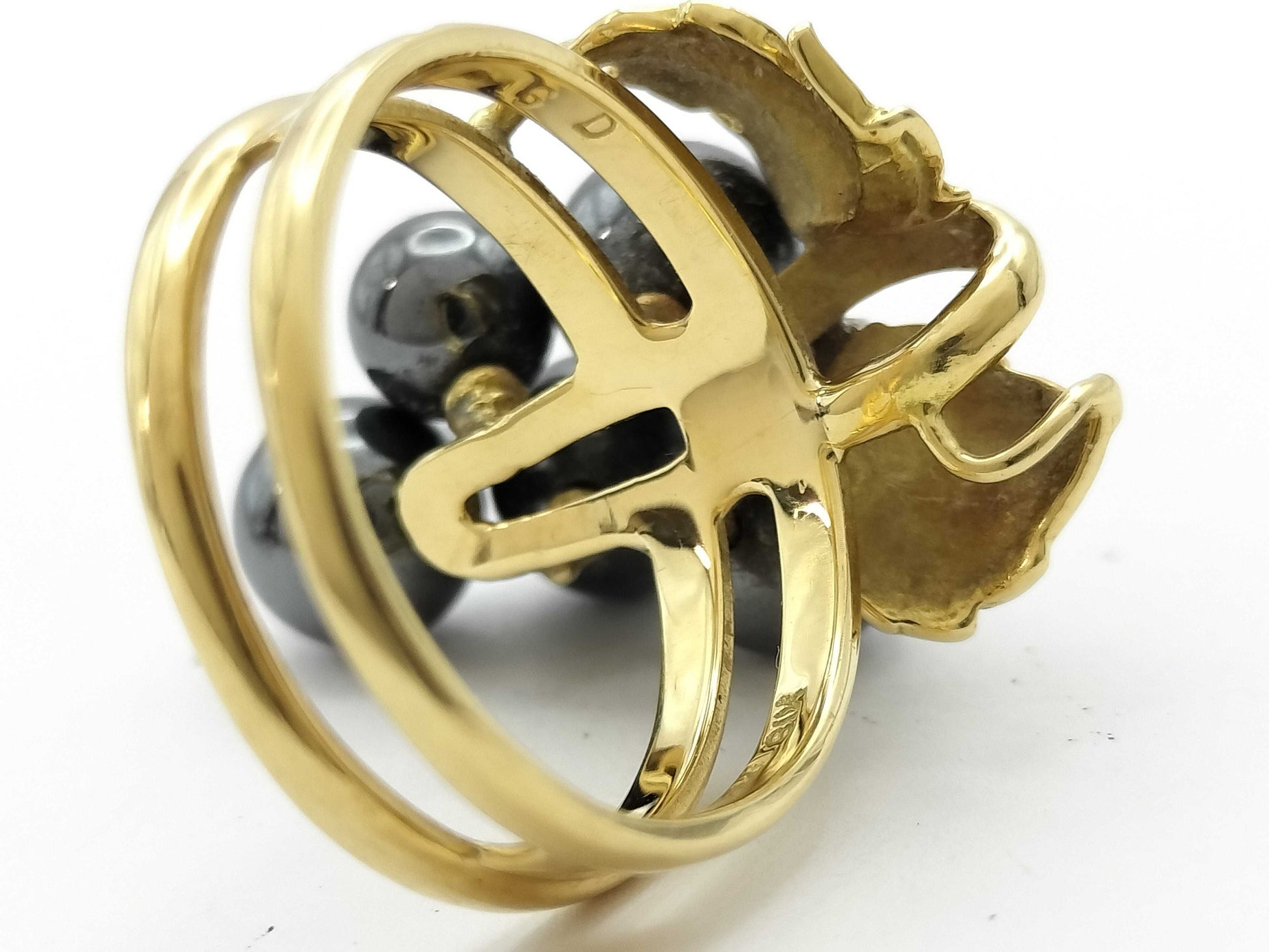 Nobuko Ishikawa Ring, Colored Stone Diameter: Approx. 5.2-6.3mm, Sapphire and Diamond, 18K Gold/PT900, 7.8g 