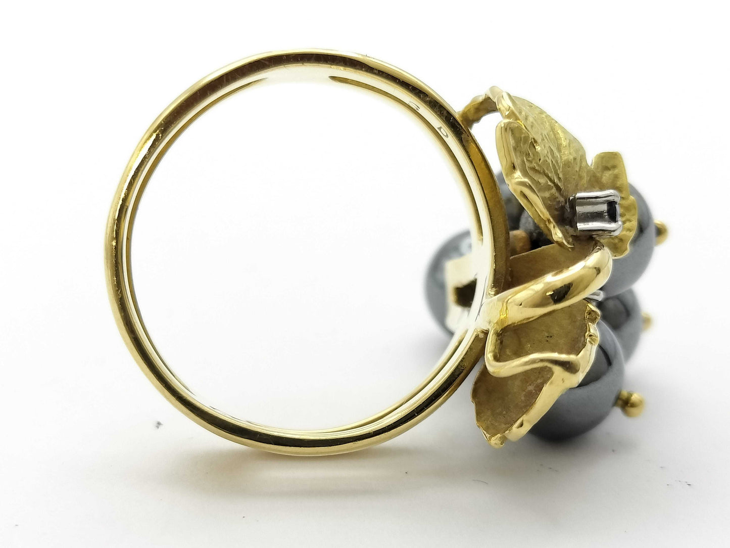 Nobuko Ishikawa Ring, Colored Stone Diameter: Approx. 5.2-6.3mm, Sapphire and Diamond, 18K Gold/PT900, 7.8g 