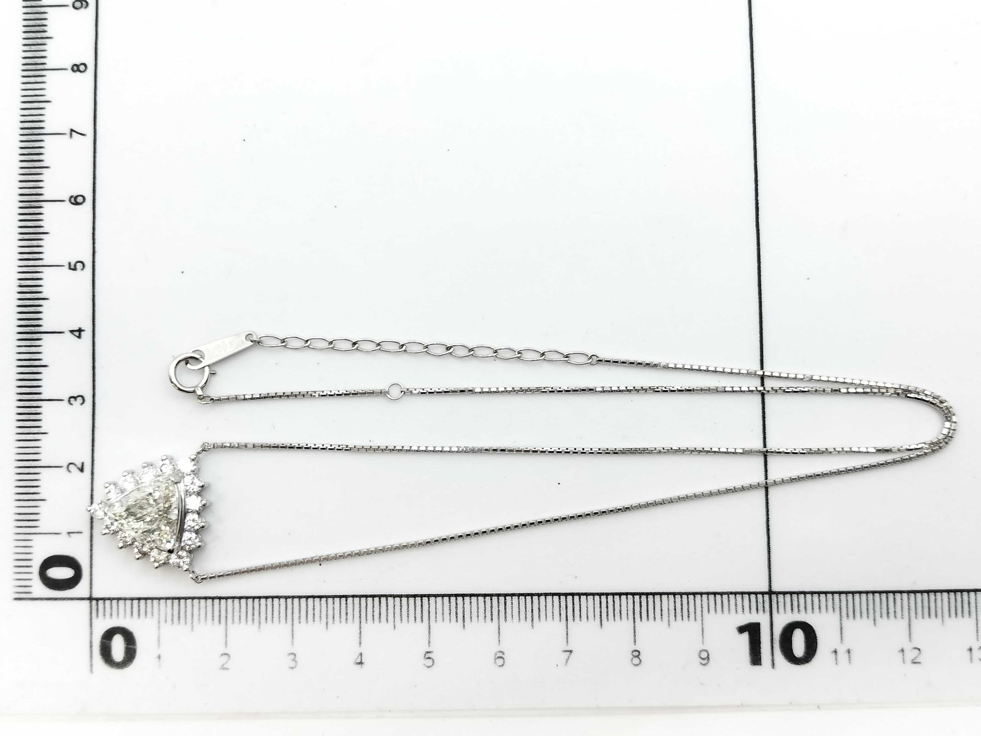 D2.035ct FD1.00ct PT900/850 8.1g Necklace 