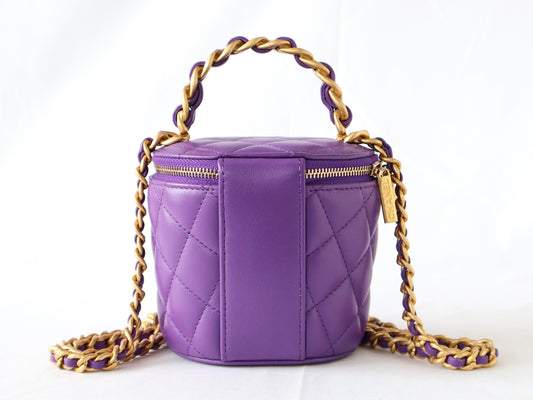 CHANEL Matelasse Lambskin Vanity Bag with Plaque, 2-Way Chain Shoulder Bag, Purple
