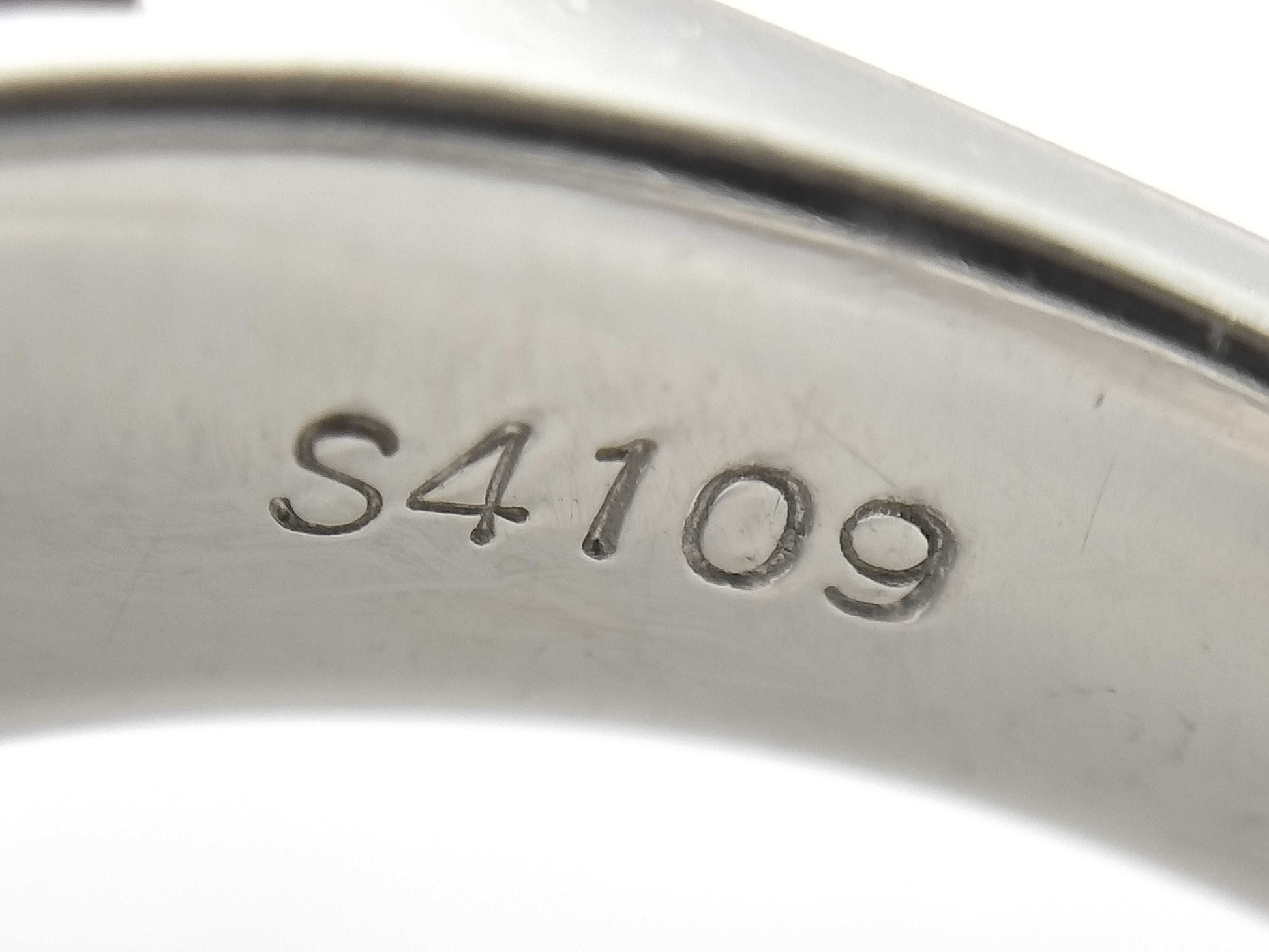 Stainless steel 41.09ct D3.32ct PT900 27.9g ring 