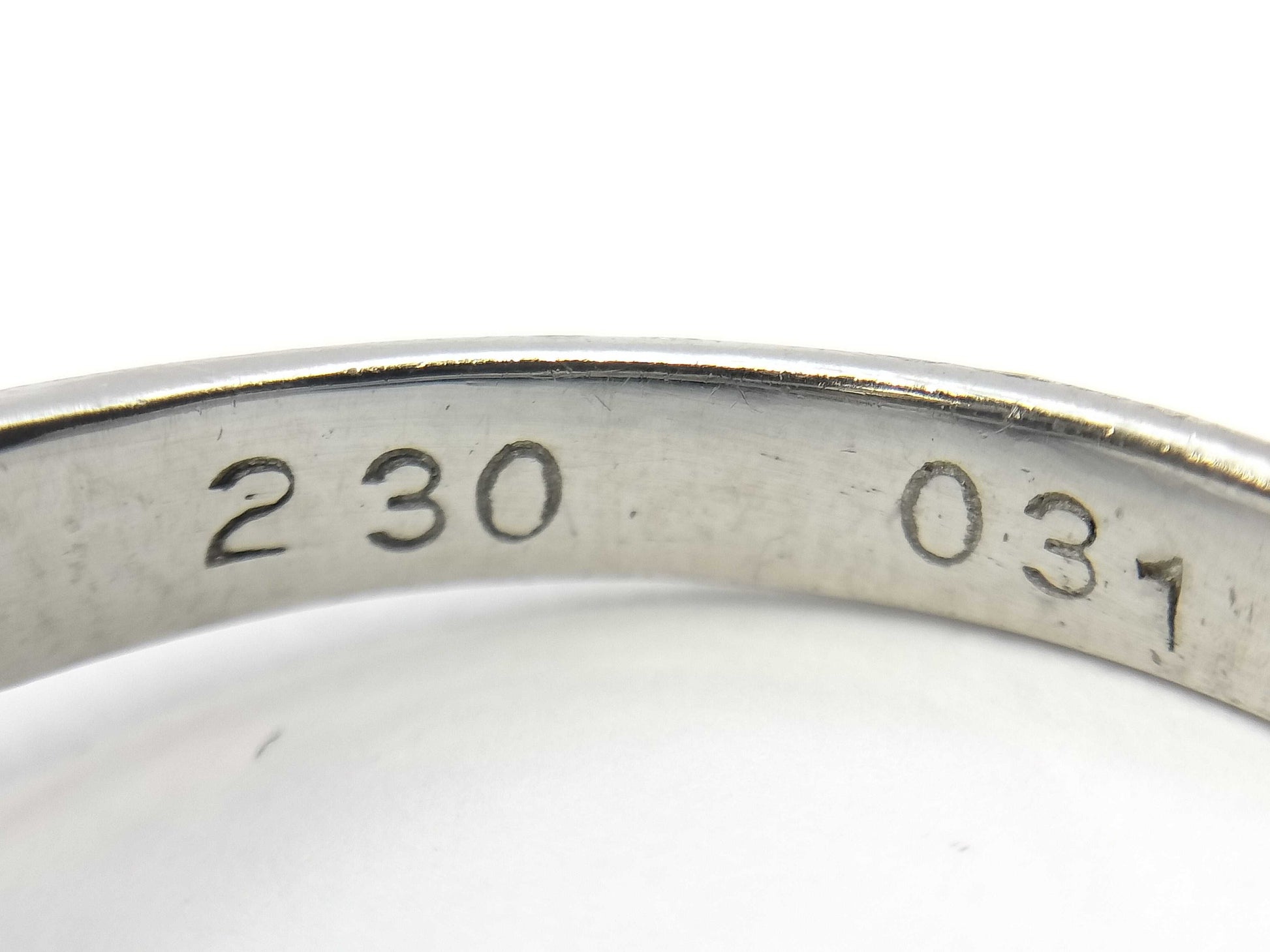 S2.30ct D0.31ct PM850 5.7g Ring 