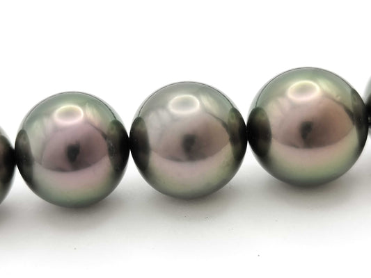 TASAKI Pearl Necklace, approx. 8.3-11.5mm diameter, 0.01ct, 18K White Gold, 62.6g 