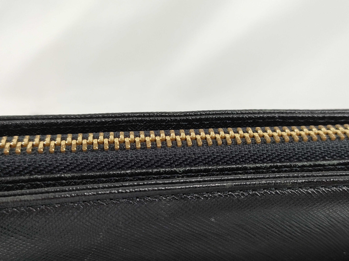 Yves Saint Laurent Tote Bag, Leather, Black, Gold Hardware, Shoulder Bag