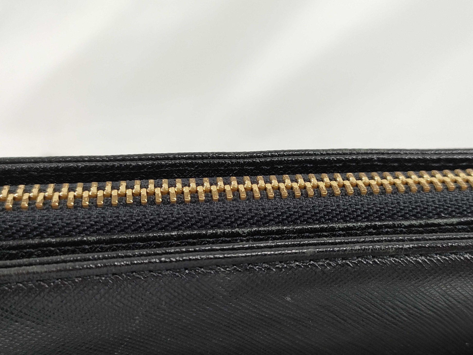Yves Saint Laurent Tote Bag, Leather, Black, Gold Hardware, Shoulder Bag