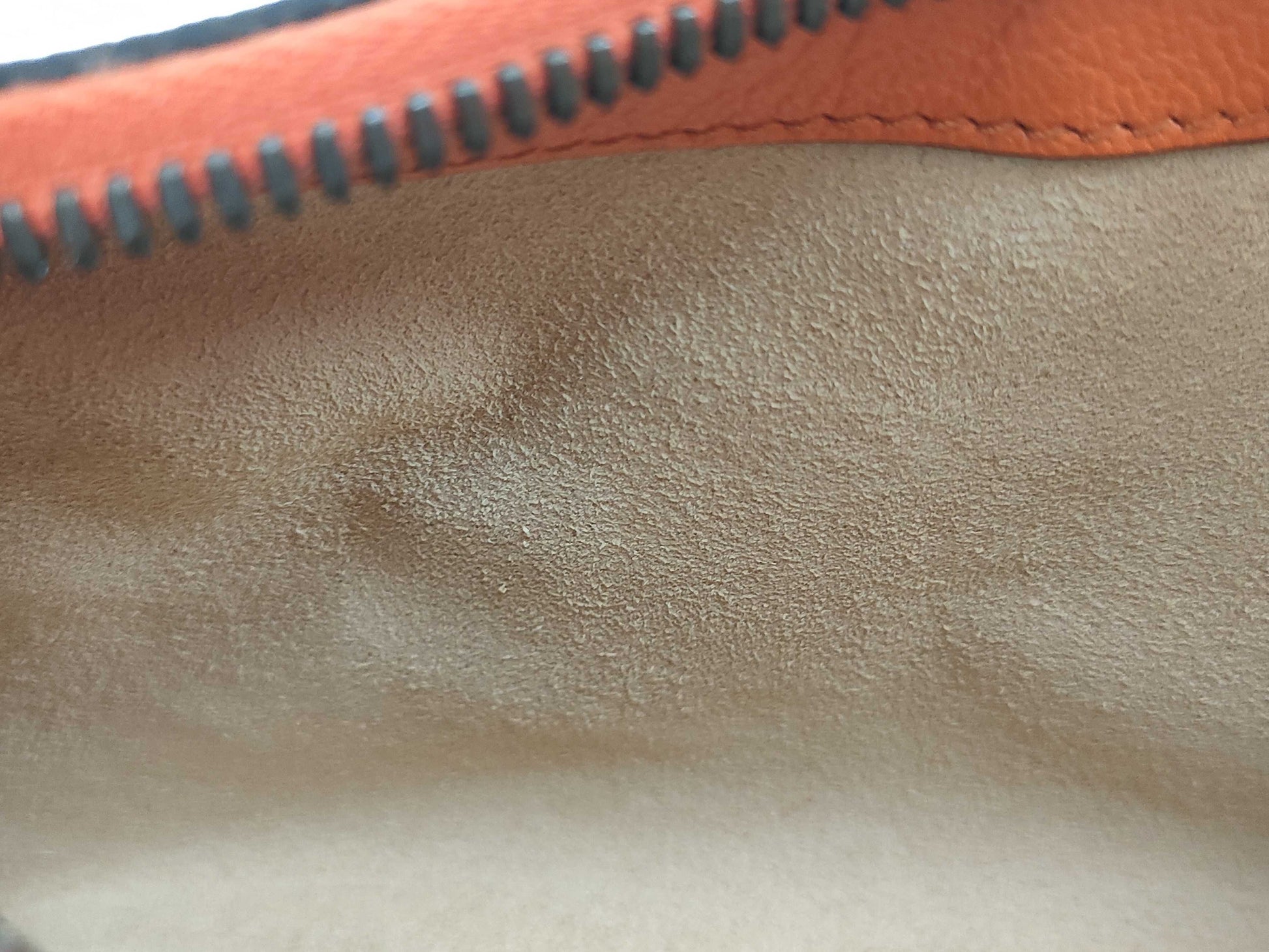 GUCCI Aphrodite One-Shoulder Bag with Dust Bag, 739076