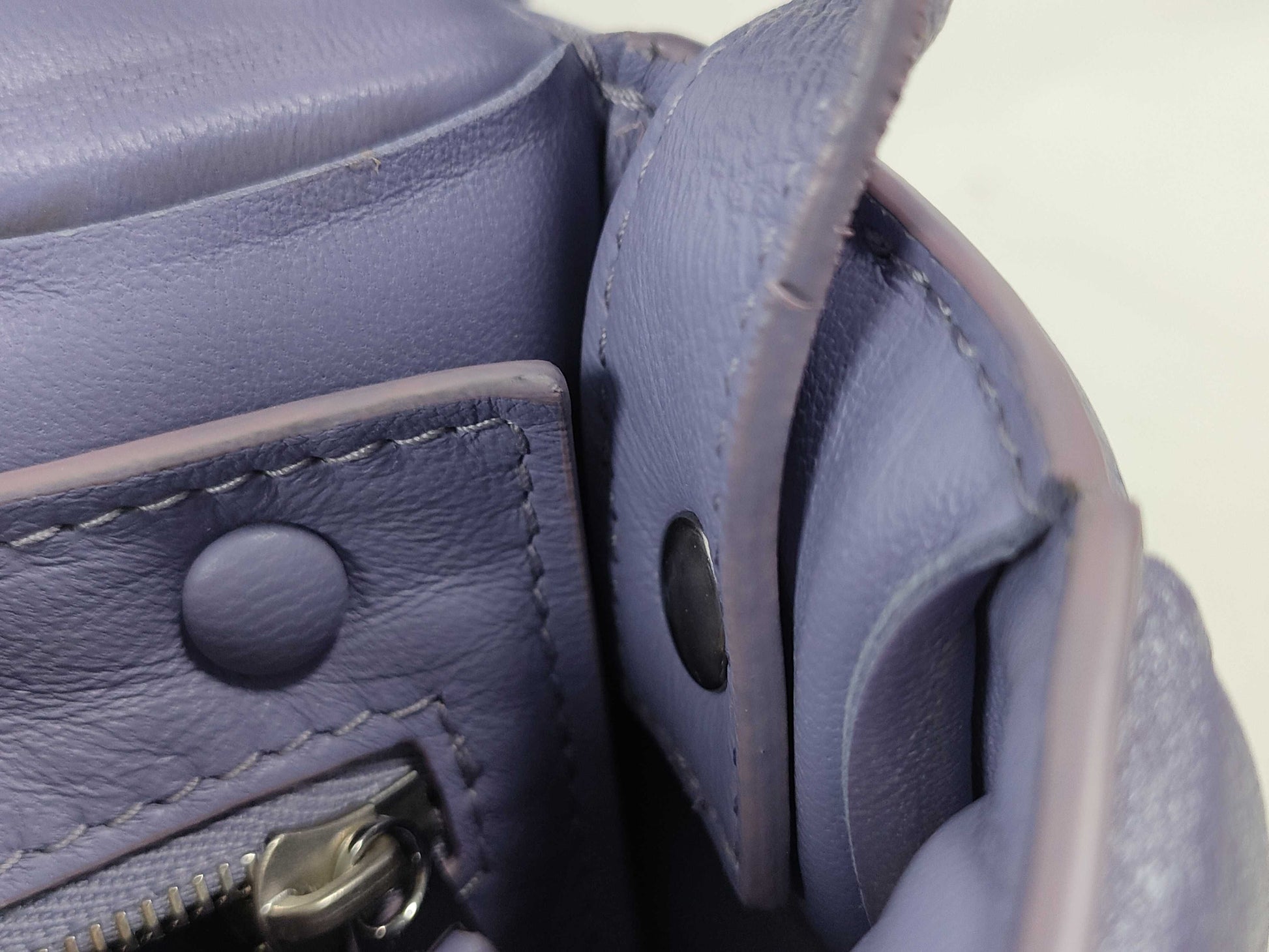 BOTTEGA VENETA Padded Cassette Intrecciato Shoulder Bag with Dust Bag