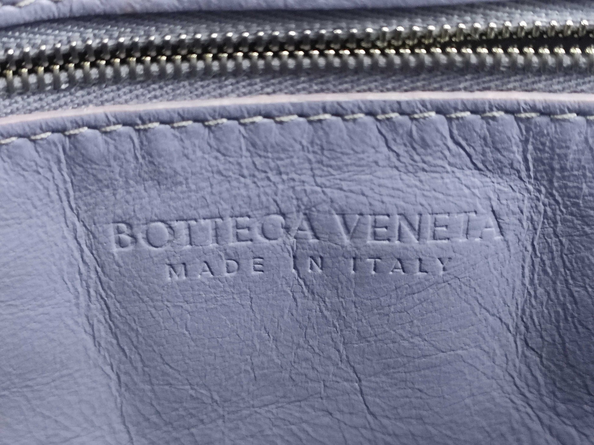 BOTTEGA VENETA Padded Cassette Intrecciato Shoulder Bag with Dust Bag