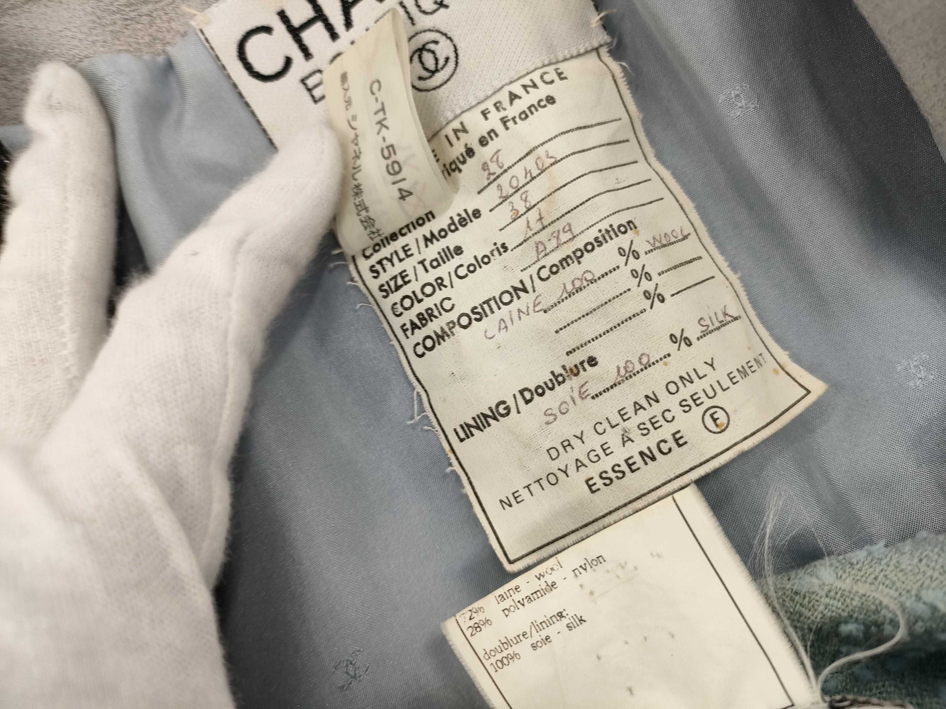 CHANEL CHANEL VINTAGE Tweed Suit Set with hangers Other Apparel