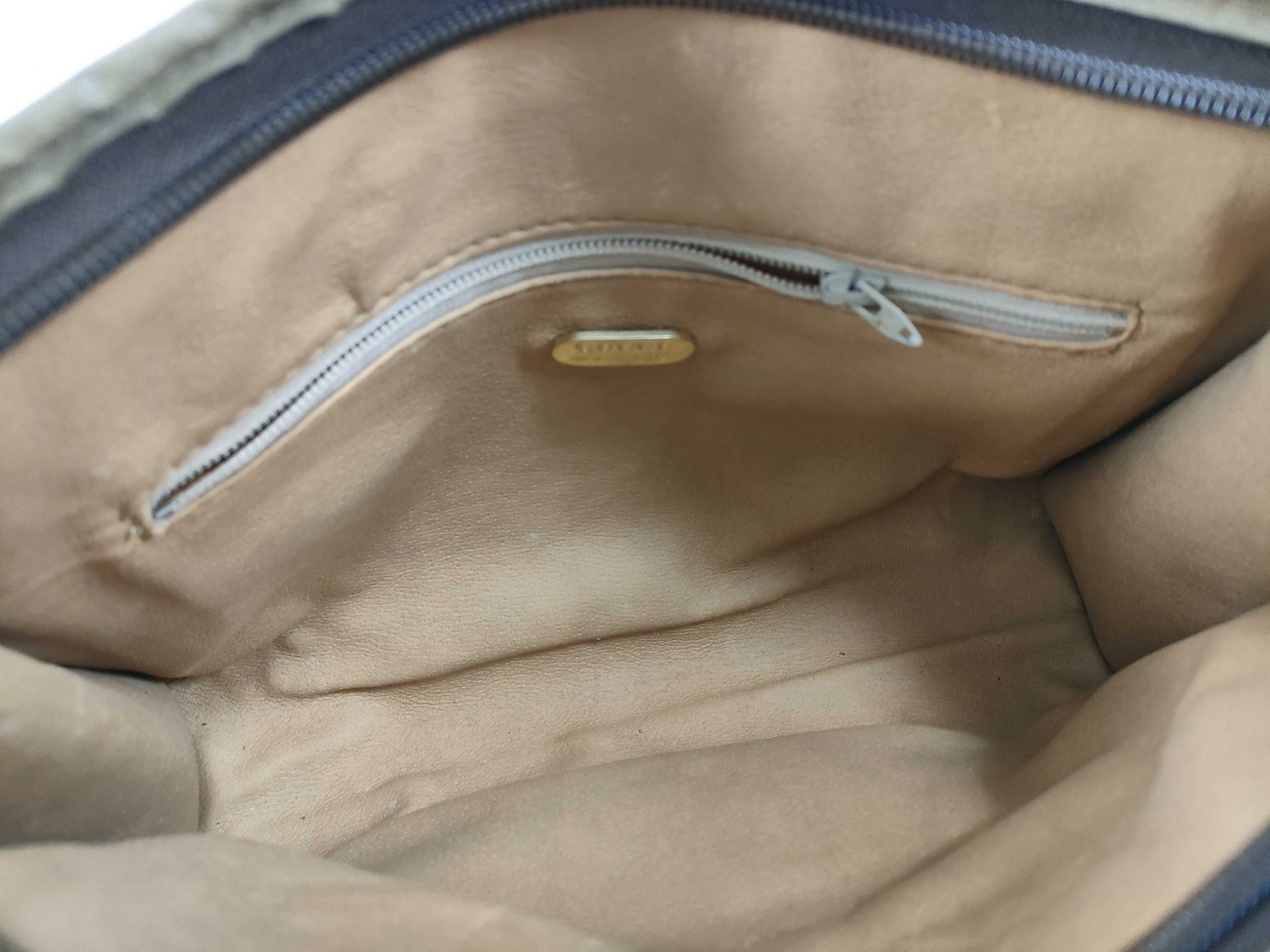 GUCCI GG Plus OLD GUCCI GG Supreme Pouch Second Bag Second Bag