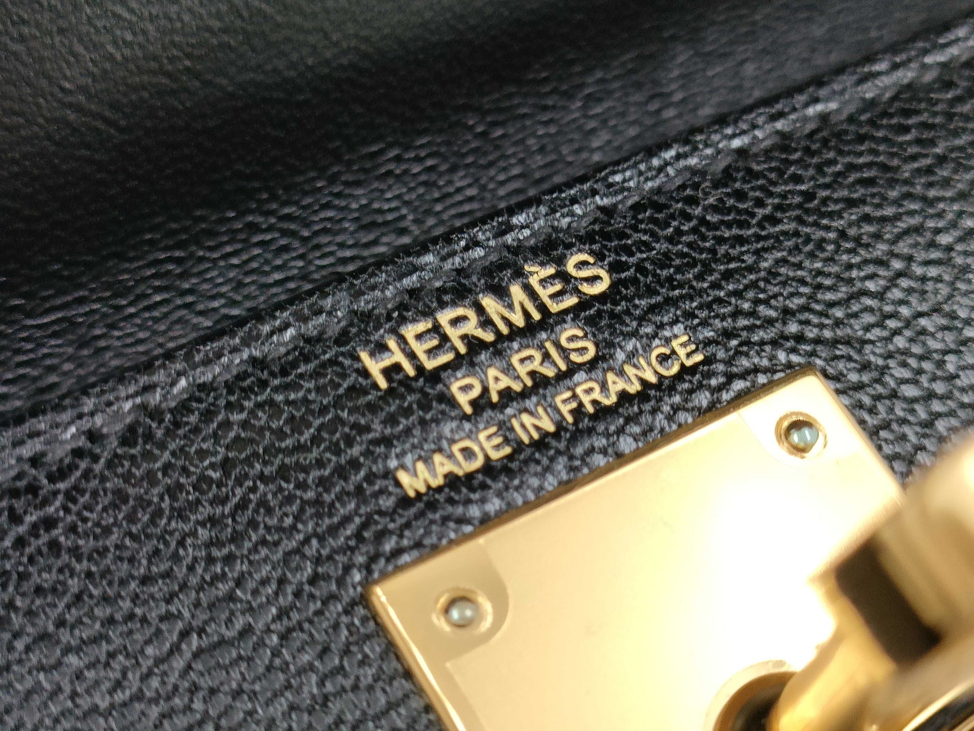 HERMES Kelly Elan Chevre Handbag with GD Hardware, Black