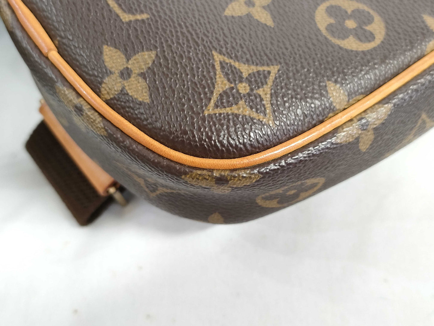 LOUIS VUITTON Monogram Pochette Ganju Monogram Shoulder Bag