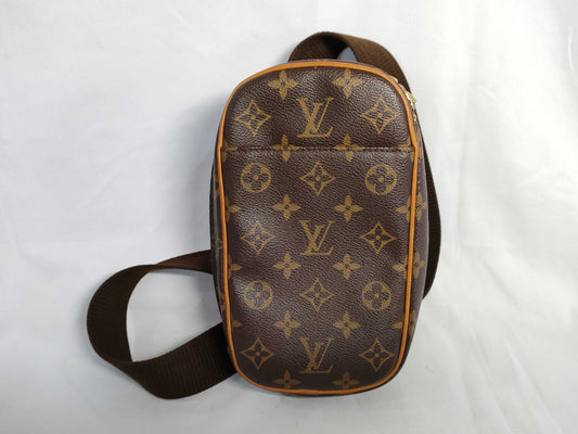 LOUIS VUITTON Monogram Pochette Ganju Monogram Shoulder Bag